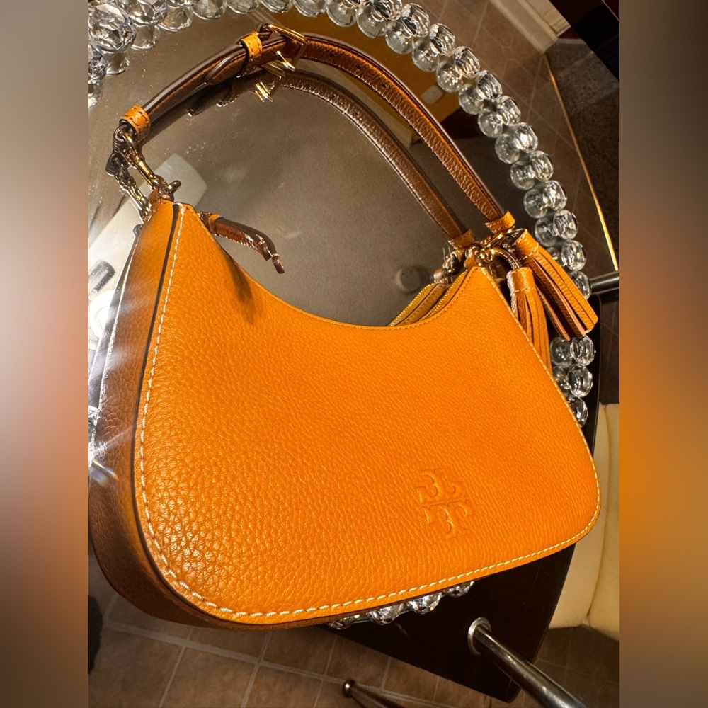 NWOT TORY BURCH Thea Convertible Crossbody Shoulder Bag.